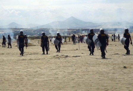 desalojo-invasores-nvo-chimbote-3